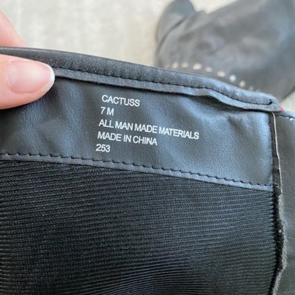 Knee-high dark gray boots - Picture 5 of 5